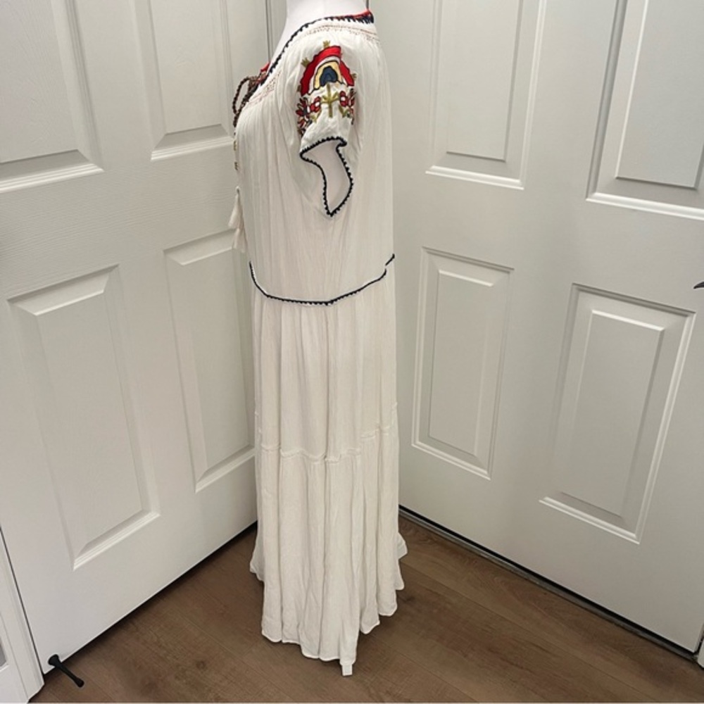 Free People‎ White Embroidered Maxi Dress Boho Cottagecore Hippy Y2K Romance 43” - Picture 2 of 14